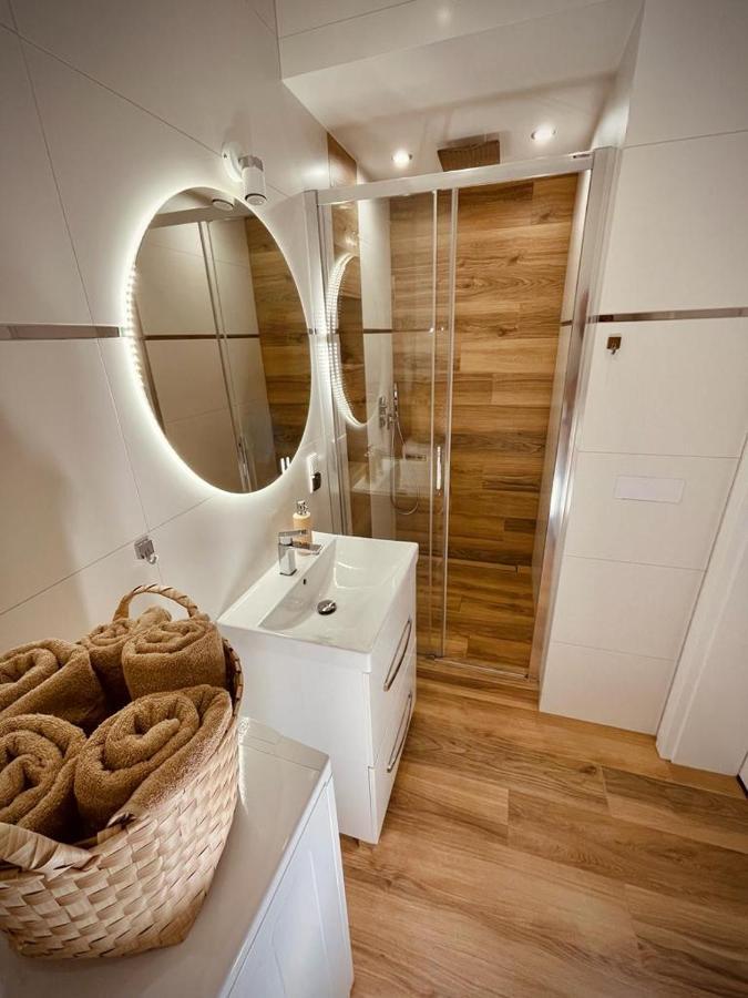 Apartment Mariacki By Vsi